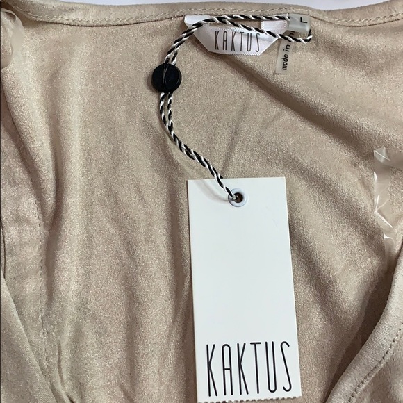 Kaktus woman’s Fringe beige Vest size Large - Picture 9 of 10